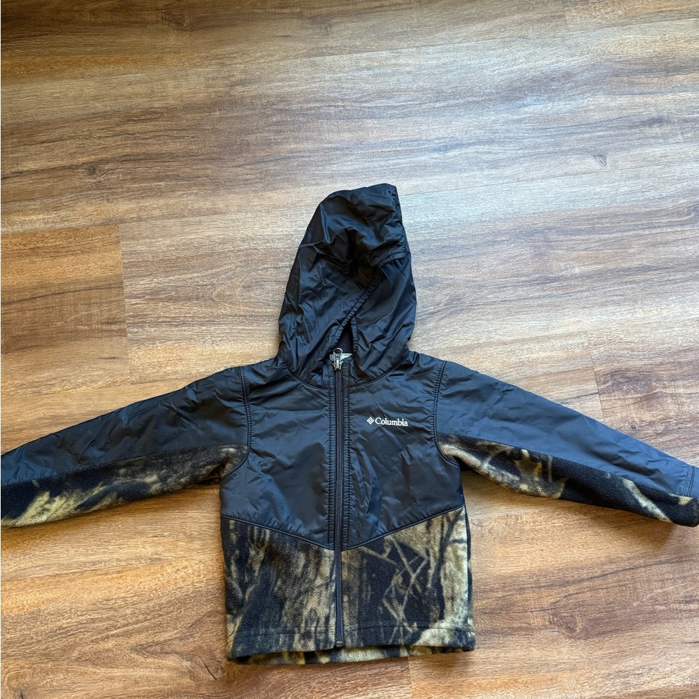 Columbia fleece hooded jacket